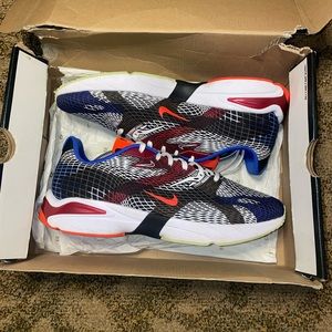 Nike running shoe men’s size 11